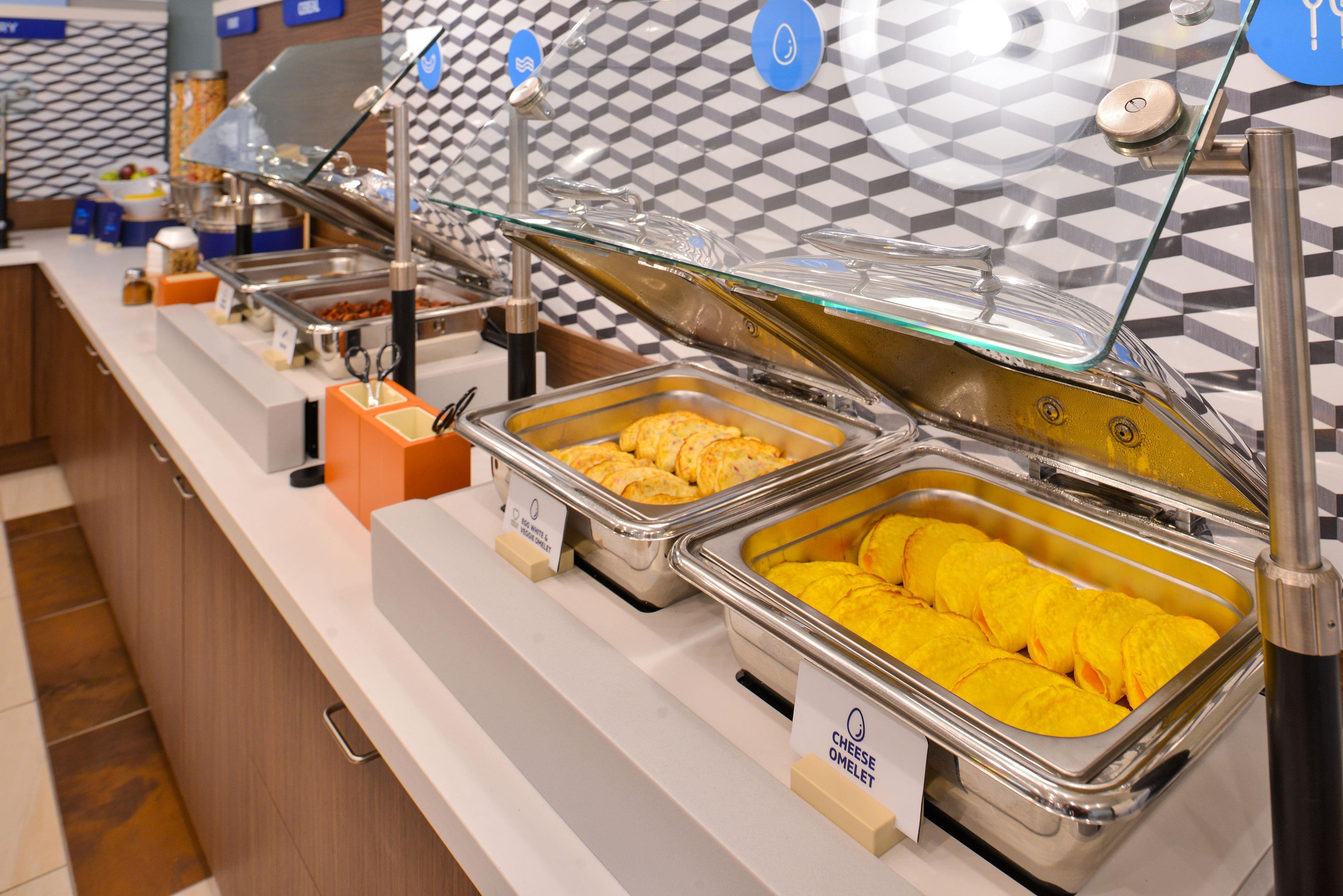 Holiday Inn Express & Suites Terrace By Ihg Bagian luar foto